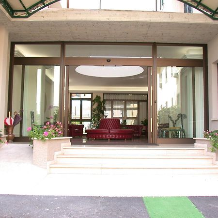 Hotel Del Buono Wellness & Medical Spa Кианчано Терме Екстериор снимка