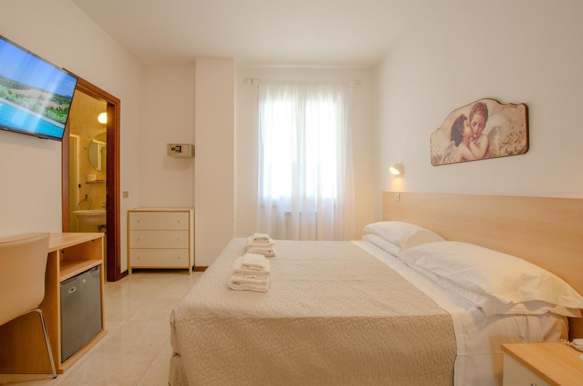 Hotel Del Buono Wellness & Medical Spa Кианчано Терме Екстериор снимка