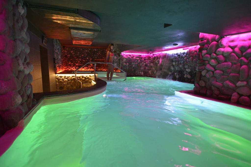 Hotel Del Buono Wellness & Medical Spa Кианчано Терме Екстериор снимка